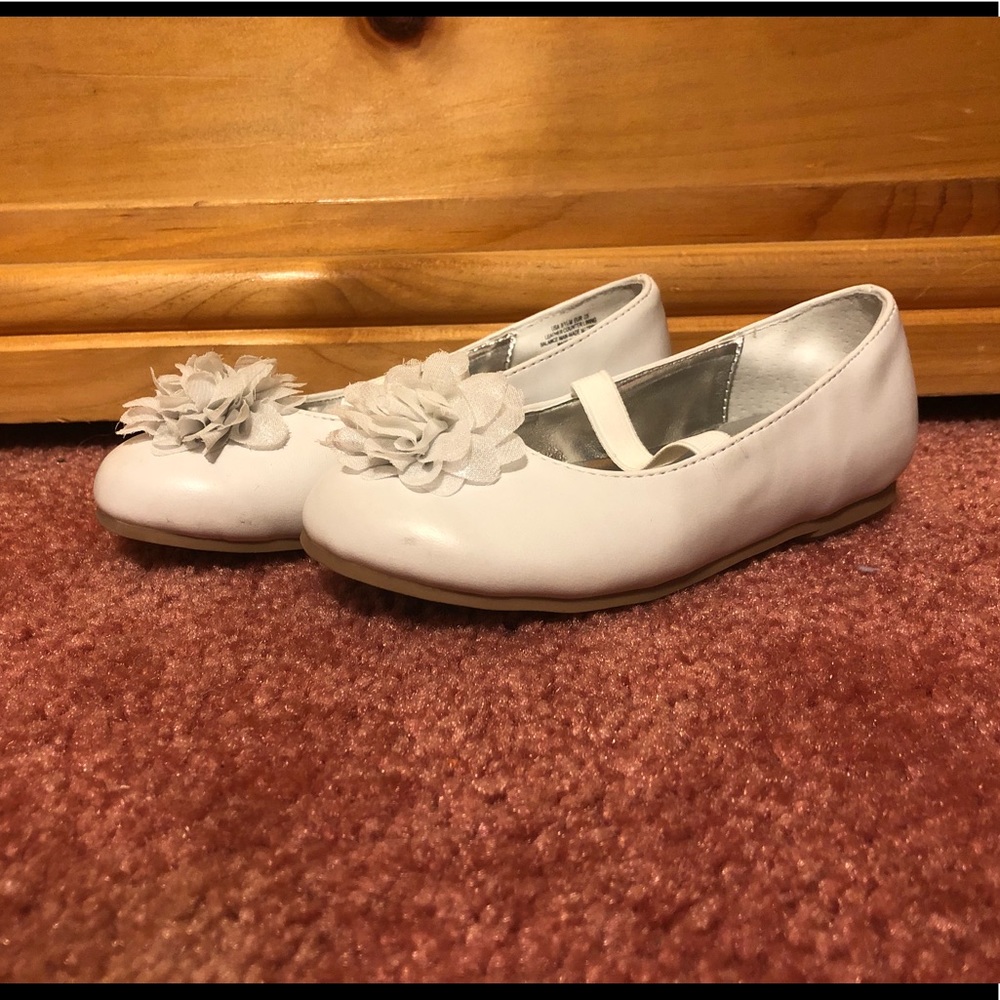 Little Girls Dress Shoes